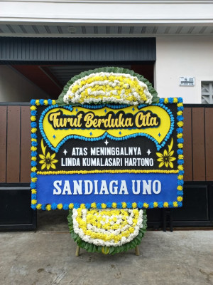 Papan Bunga Duka di Bajuin